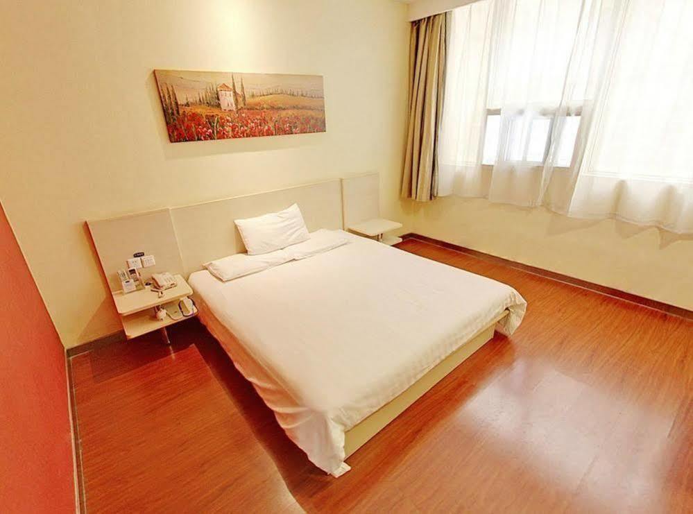 Hanting Hotel Shanghai Hongkou Football Stadium Esterno foto