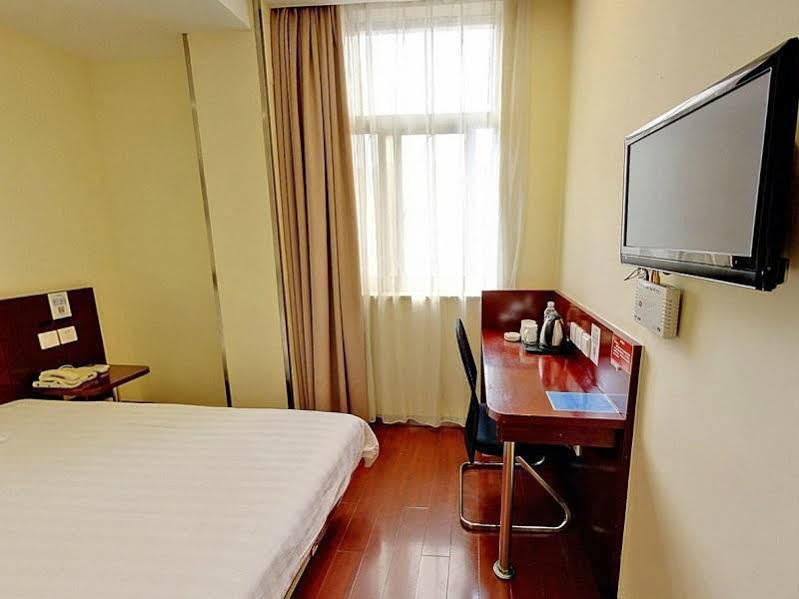 Hanting Hotel Shanghai Hongkou Football Stadium Esterno foto