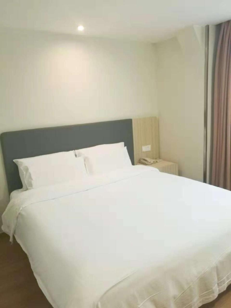 Hanting Hotel Shanghai Hongkou Football Stadium Esterno foto